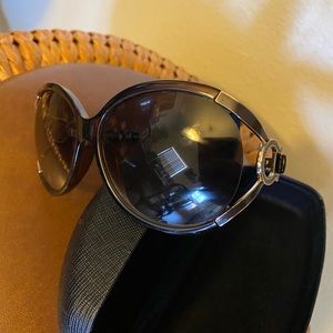 Oversized sunglasses